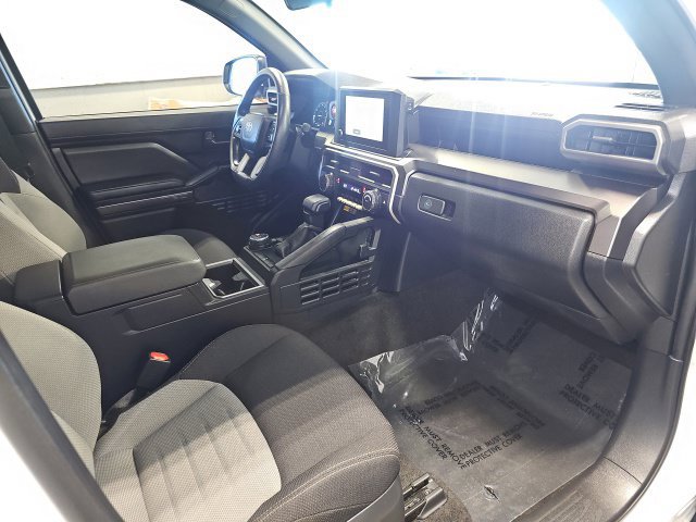 Used 2025 Toyota 4Runner TRD Off-Road AWD/4WD image 36