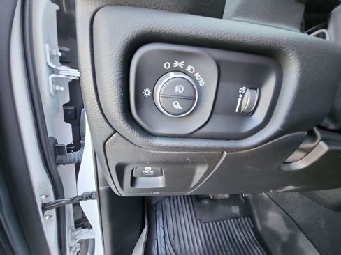 Used 2023 RAM 1500 Big Horn image 22
