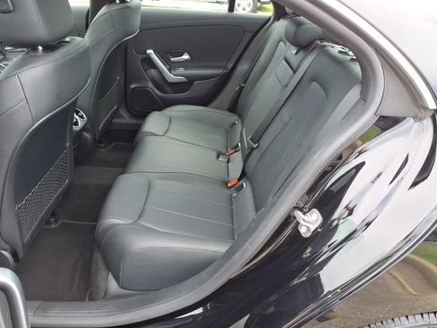 Used 2025 Mercedes-Benz CLA 250 image 6