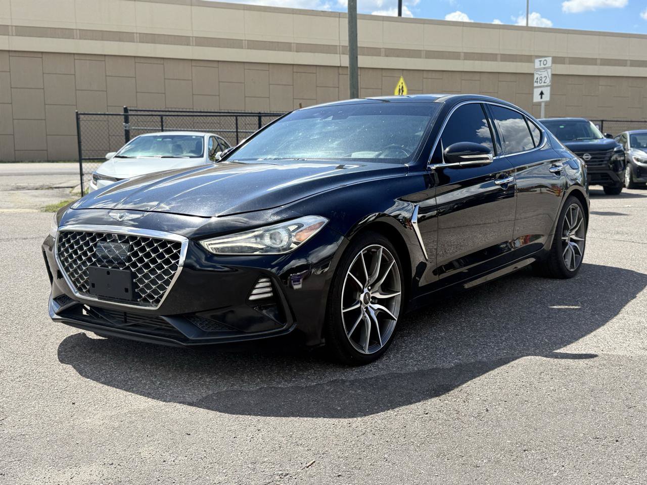 Used 2019 Genesis G70 2.0T Advanced w/ Dynamic Package RWD image 23