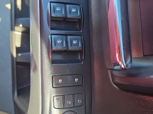 Used 2018 Chevrolet Silverado 2500 LTZ w/ Midnight Edition AWD/4WD image 19