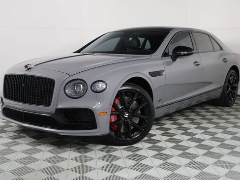 Certified 2023 Bentley Flying Spur S V8 AWD/4WD image 39