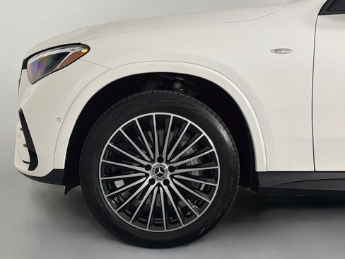 Certified 2025 Mercedes-Benz GLC 350e 4MATIC image 10