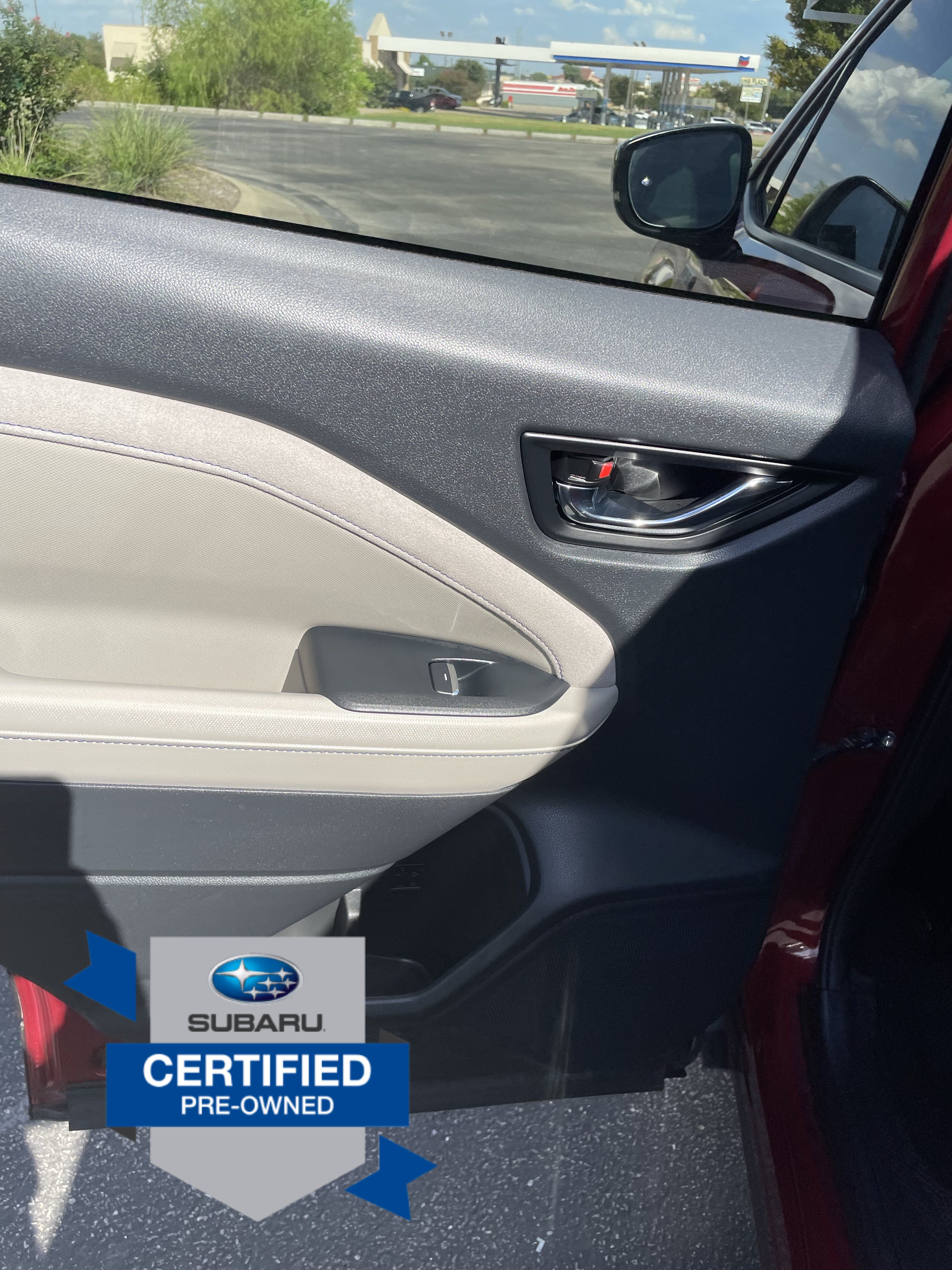 Used 2025 Subaru Forester Limited AWD/4WD image 14