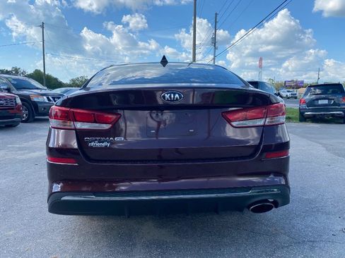 Used 2019 Kia Optima LX FWD image 9