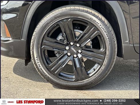 Used 2024 GMC Acadia Elevation w/ Black Edition FWD image 10