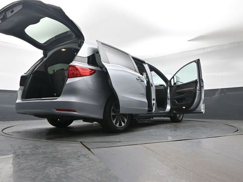Used 2023 Honda Odyssey EX-L image 49