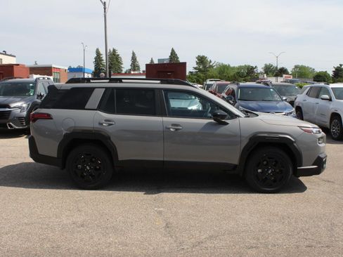 New 2026 Subaru Outback Limited w/ Premium/Limited Plus Package AWD/4WD image 4