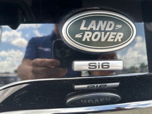 Used 2020 Land Rover Discovery SE AWD/4WD image 6