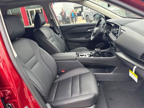 New 2026 Nissan Rogue Dark Armor AWD/4WD image 24