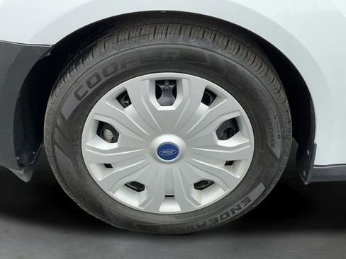 Used 2023 Ford Transit Connect XL image 12