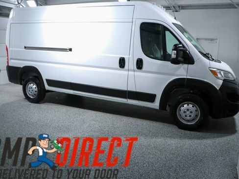 Used 2023 RAM ProMaster 2500 FWD image 6