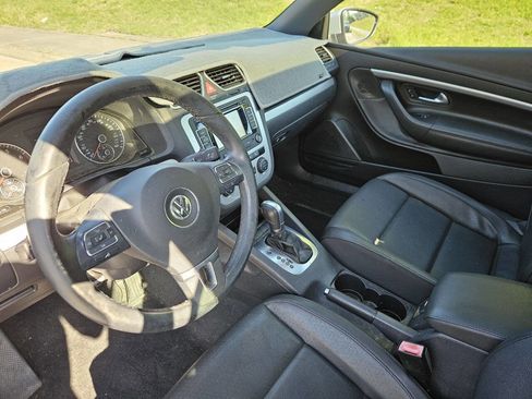 Used 2015 Volkswagen Eos Komfort image 14