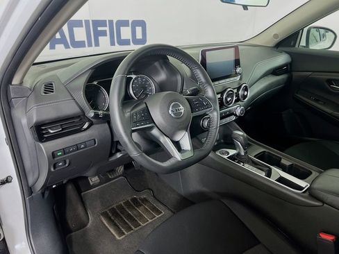Used 2023 Nissan Sentra SV FWD image 9