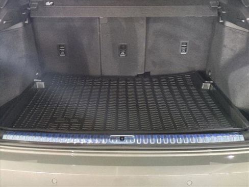 Certified 2025 Audi Q3 2.0T Premium w/ Convenience Package image 6