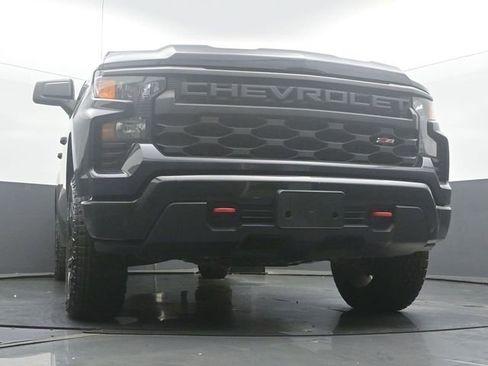 Used 2022 Chevrolet Silverado 1500 Custom Trail Boss w/ LPO, Dark Essentials Package AWD/4WD image 49