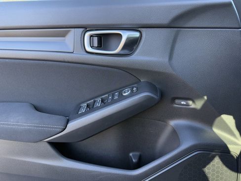 Used 2024 Honda Civic Sport image 32