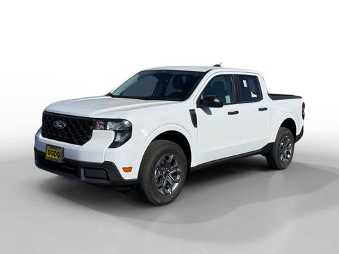 New 2026 Ford Maverick XLT FWD image 1