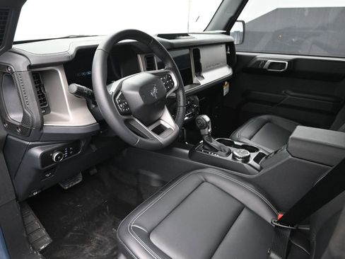 New 2025 Ford Bronco Outer Banks image 33