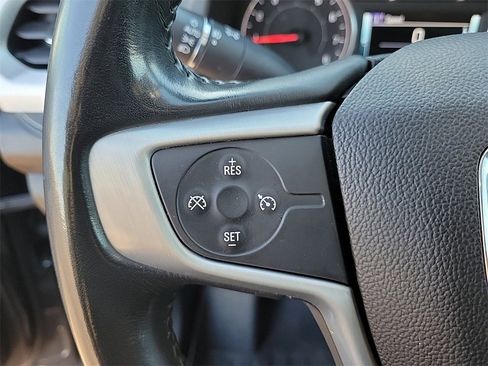 Used 2019 GMC Acadia SLT image 22