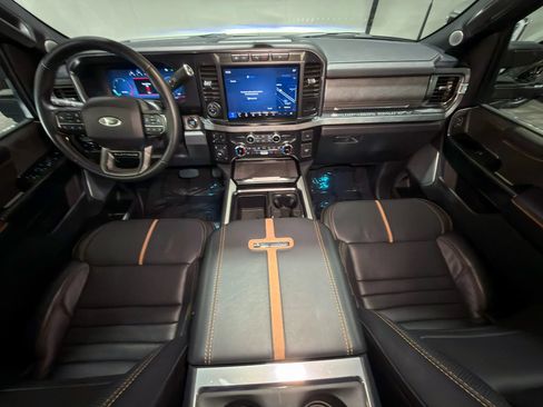 Used 2023 Ford F450 Platinum AWD/4WD image 11