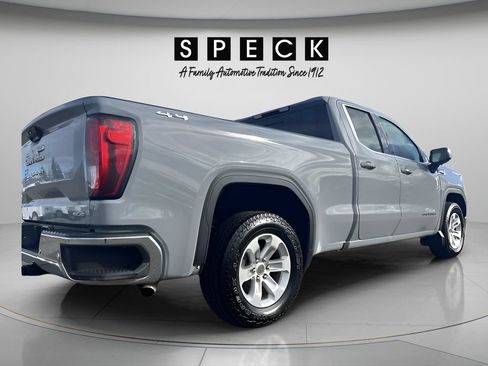 Used 2025 GMC Sierra 1500 SLE w/ Preferred Package AWD/4WD image 6