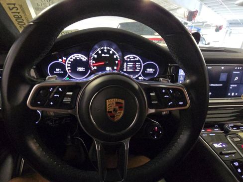 Used 2017 Porsche Panamera Turbo w/ Sport Package image 9
