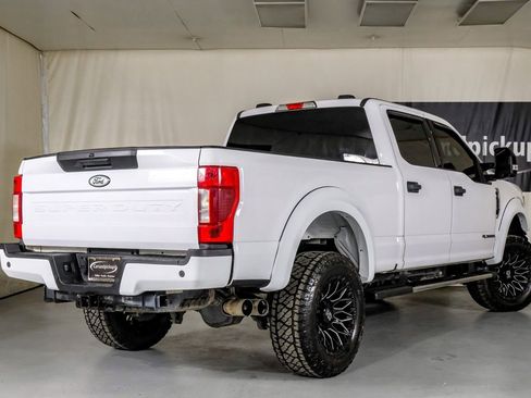 Used 2022 Ford F250 XLT w/ XLT Value Package image 9