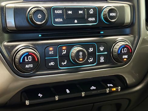 Used 2017 Chevrolet Silverado 1500 LT w/ All Star Edition RWD image 10
