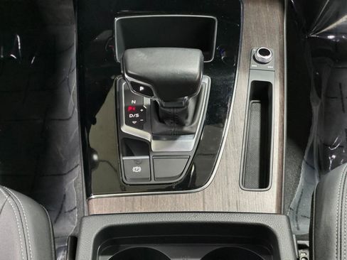 Certified 2023 Audi Q5 2.0T Premium w/ Convenience Package image 17