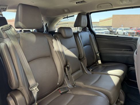 Used 2024 Honda Odyssey Touring image 39