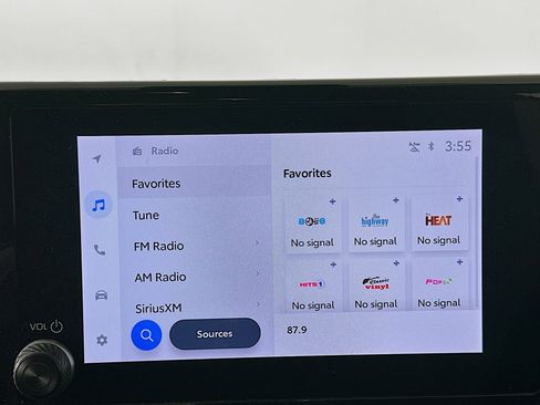 Used 2024 Toyota RAV4 LE image 19