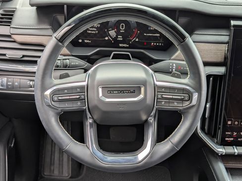 Used 2024 GMC Acadia Denali w/ Super Cruise Package image 27