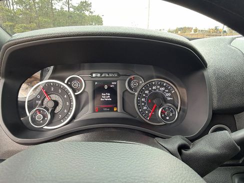 Used 2025 RAM 2500 Big Horn image 29