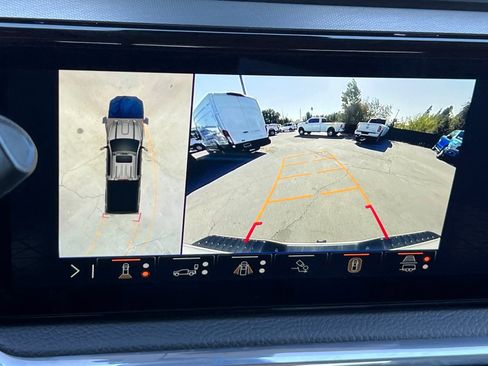 Used 2024 GMC Sierra 2500 Denali w/ Denali Reserve Package image 19