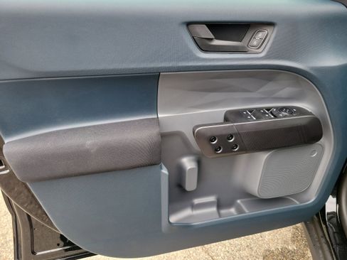 New 2025 Ford Maverick XL image 14