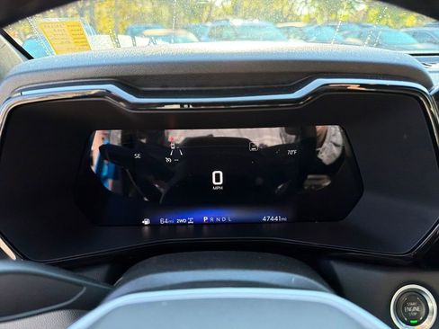 Used 2023 Chevrolet Colorado LT w/ LT Convenience Package image 23