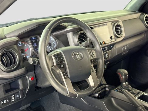 Used 2019 Toyota Tacoma TRD Pro image 15
