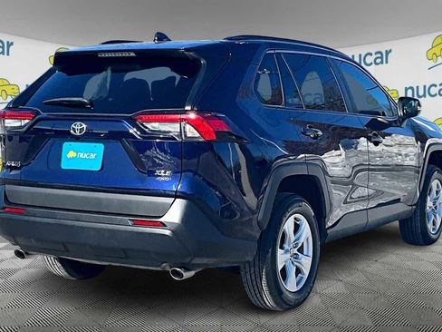 Used 2021 Toyota RAV4 XLE image 6