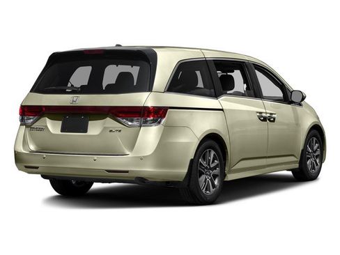 Used 2016 Honda Odyssey Touring Elite image 2