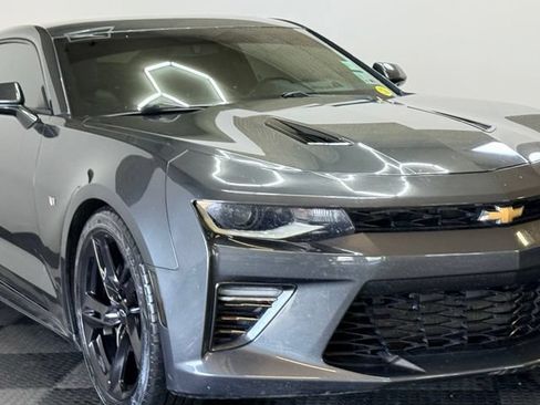 Used 2018 Chevrolet Camaro SS RWD image 2