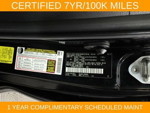 Used 2023 Toyota Sienna XSE w/ XSE Plus Package AWD/4WD image 30