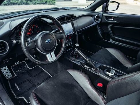 Used 2015 Subaru BRZ Limited w/ Popular Package #2B image 2