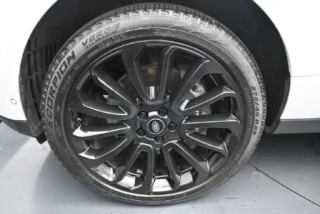 Used 2021 Land Rover Range Rover P525 Westminster Edition LWB AWD/4WD image 11