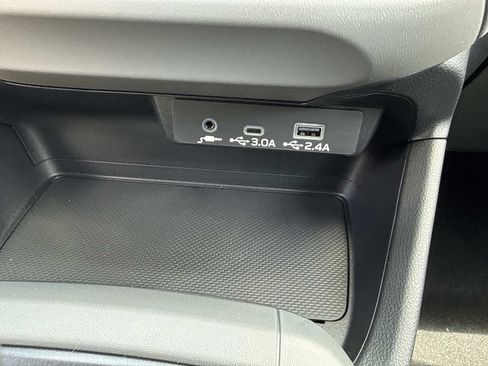 New 2026 Subaru Crosstrek 2.5i Premium AWD/4WD image 32