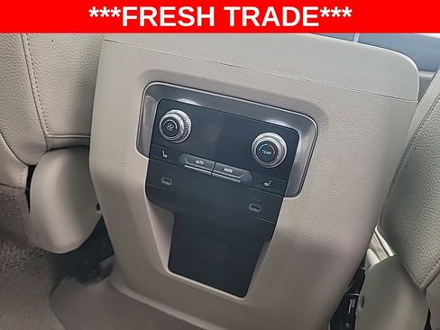 Used 2021 GMC Yukon Denali w/ Advanced Technology Package image 22