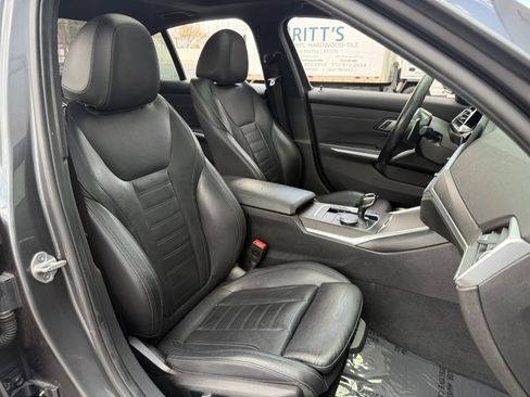 Used 2020 BMW M340i w/ Premium Package image 28