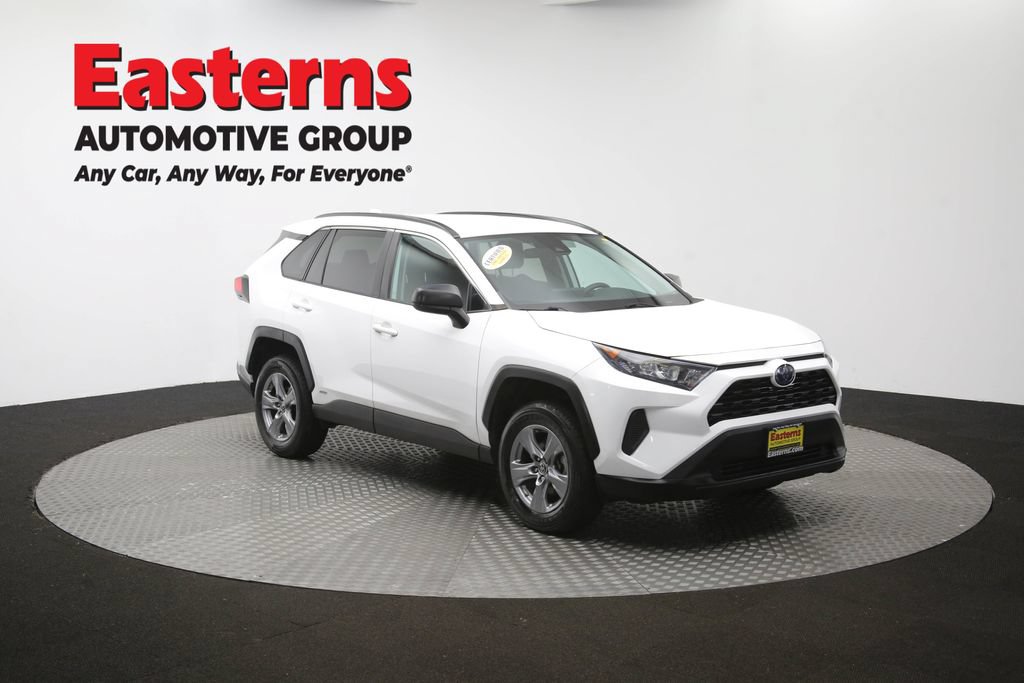Used 2022 Toyota RAV4 LE AWD/4WD image 51
