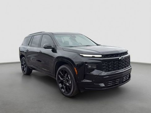 Used 2026 Chevrolet Traverse RS image 8