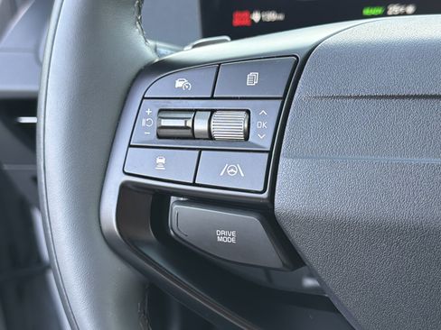 Used 2025 Kia EV6 Light image 25